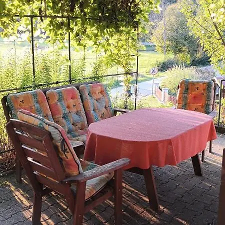 Am Bach Mit Grossem Garten Appartement *