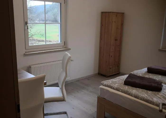 Am Bach Mit Grossem Garten * Deuerling